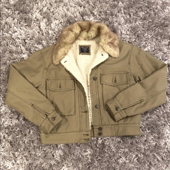 A&F Green Sherpa Bomber Jacket - Picture 9 of 17